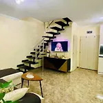 Bratanov Vip Zone Maisonettes 606 & 609 *
