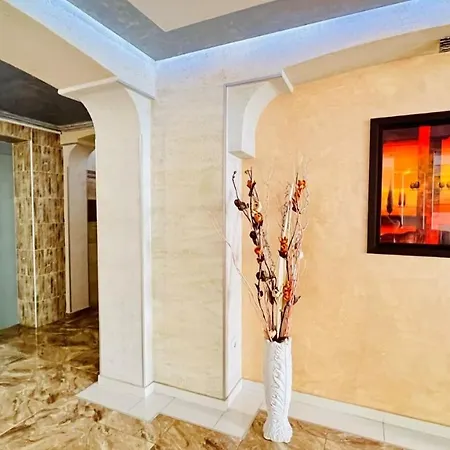 Bratanov Vip Zone Maisonettes 606 & 609