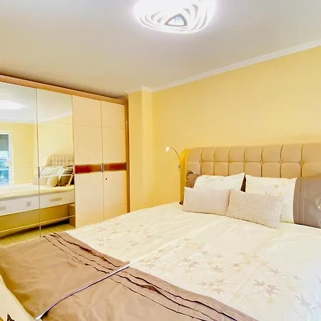 Bratanov Vip Zone Maisonettes 606 & 609 Appartamento *