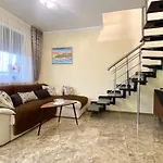 Bratanov Vip Zone Maisonettes 606 & 609 Апартаменты Солнечный берег