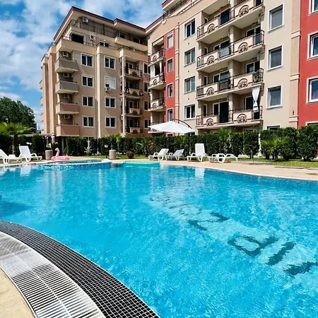 Bratanov Vip Zone Maisonettes 606 & 609 Апартаменты