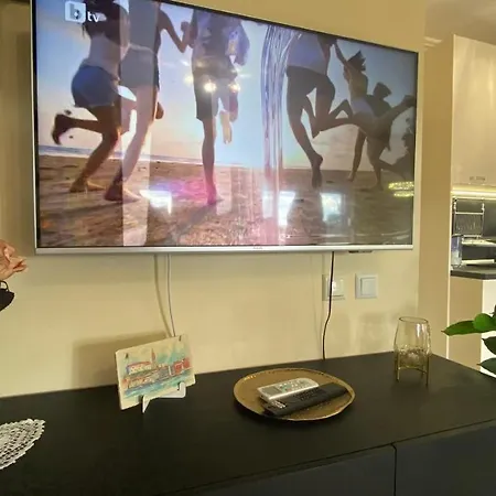 Bratanov Vip Zone Maisonettes 606&609 *