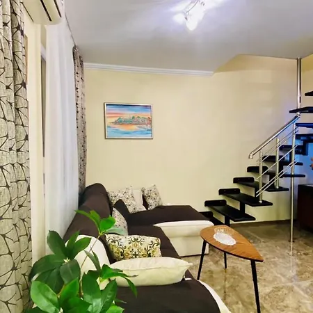 Bratanov Vip Zone Maisonettes 606 & 609 * Солнечный берег