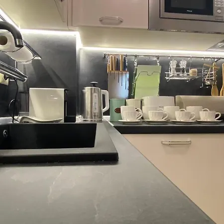 Bratanov Vip Zone Maisonettes 606&609