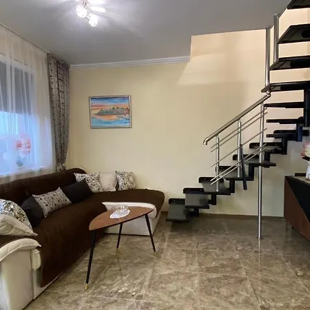 Bratanov Vip Zone Maisonettes 606&609